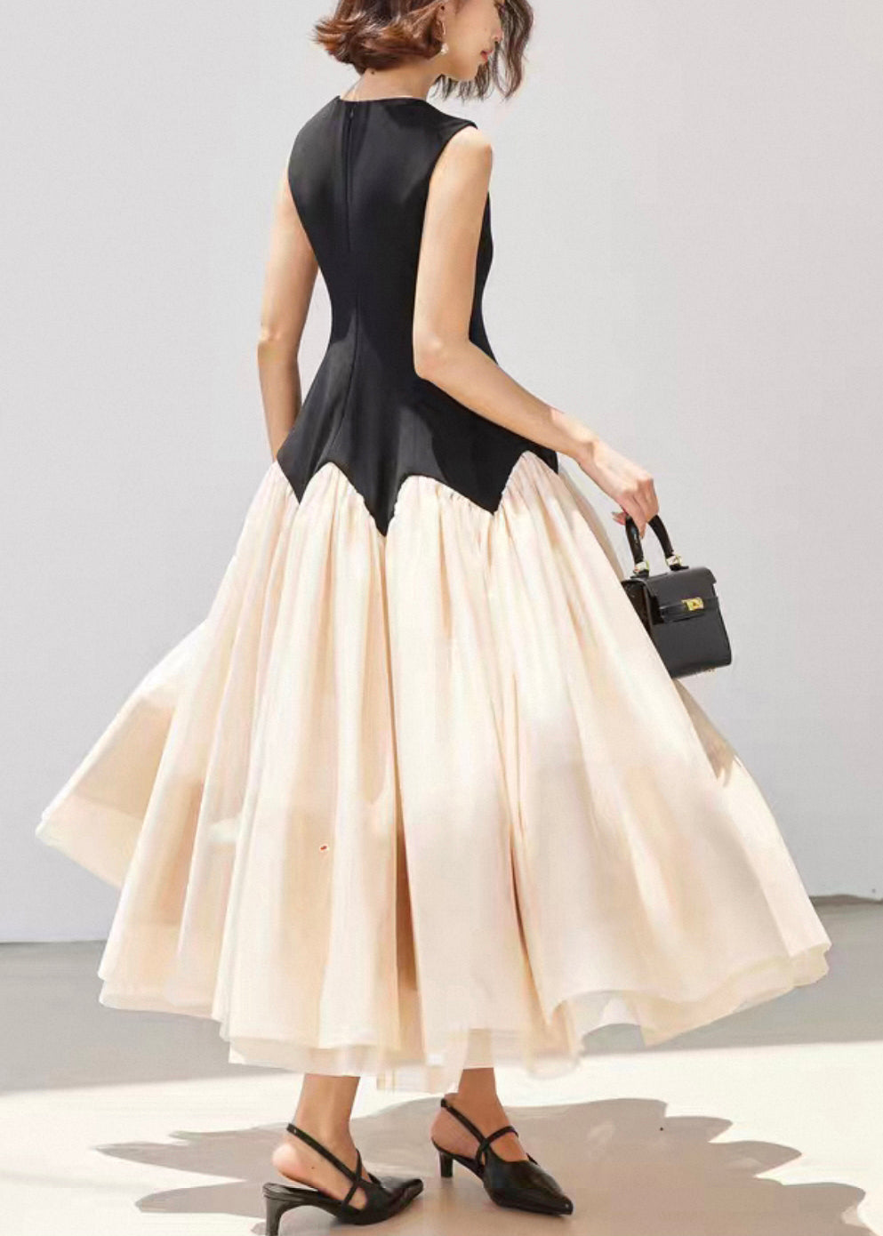 French Black O-neck Tulle Patchwork Long Dress Sleeveless