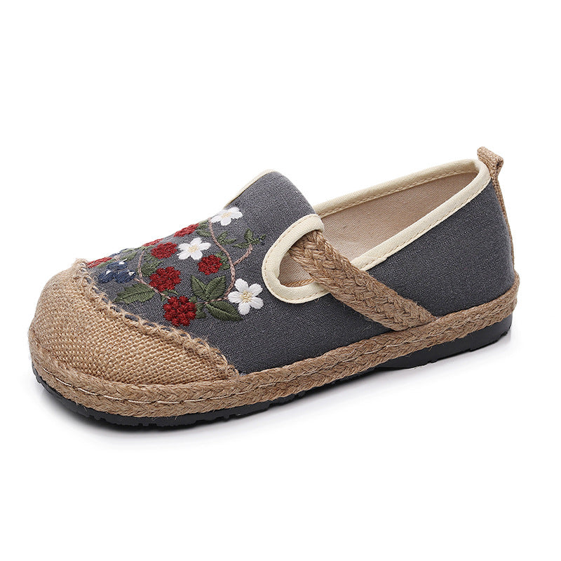Retro Embroidery Linen Shoes