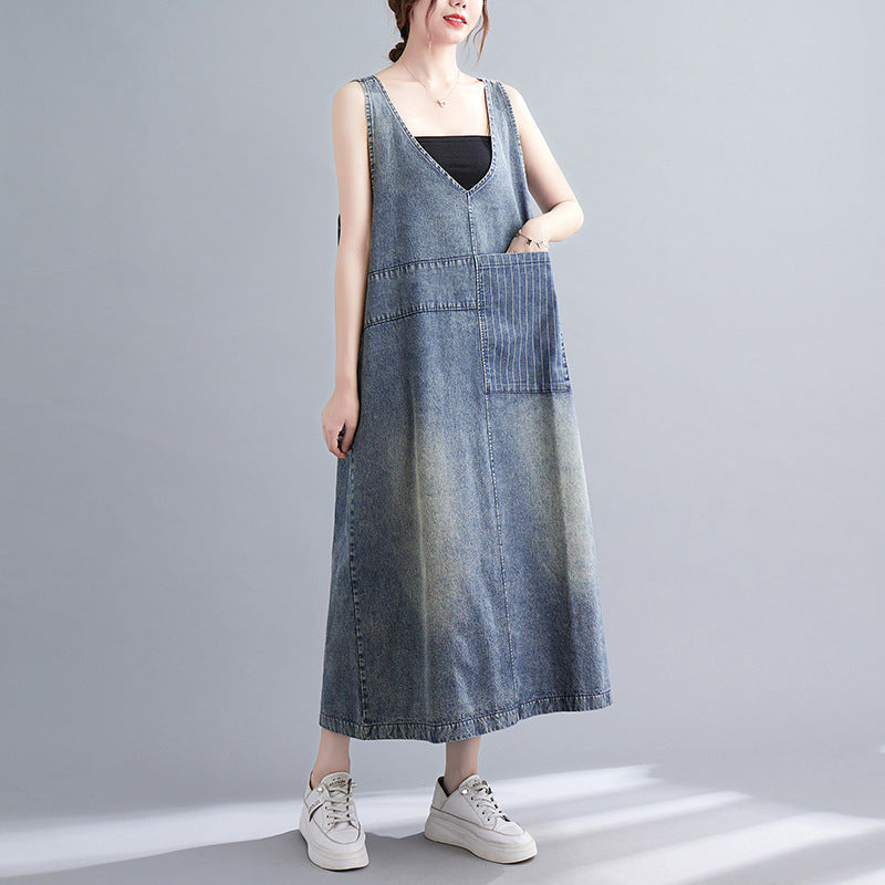 Literary Washed V-neck Sleeveless Denim Dress