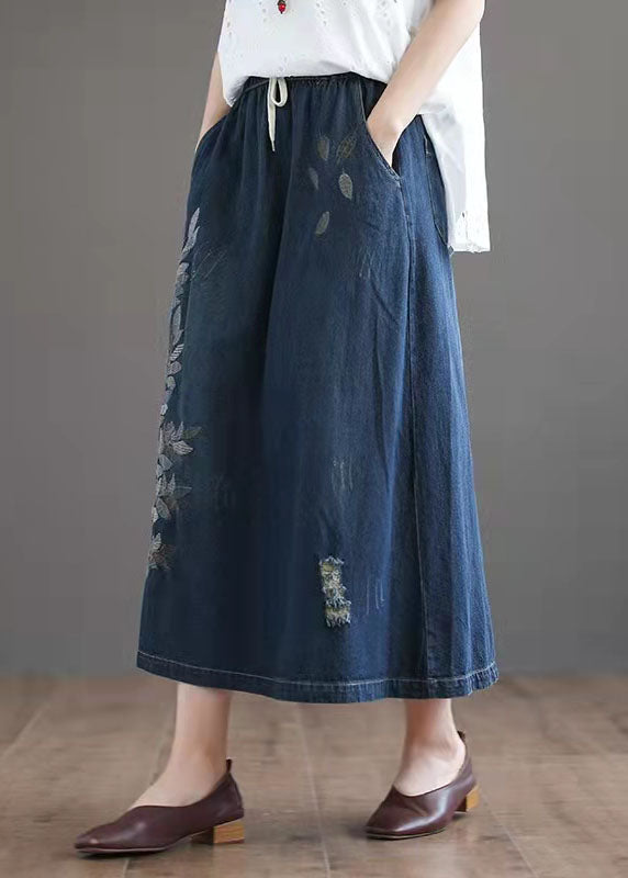 Art Navy Embroideried Hole Cozy Denim Skirt