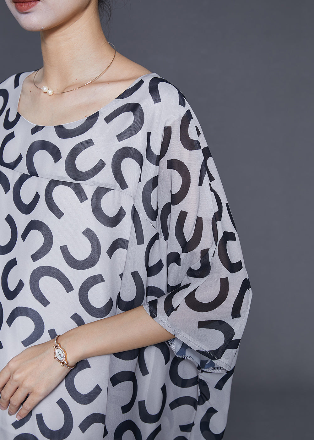 White Oversized Print Chiffon Tank Tops Batwing Sleeve