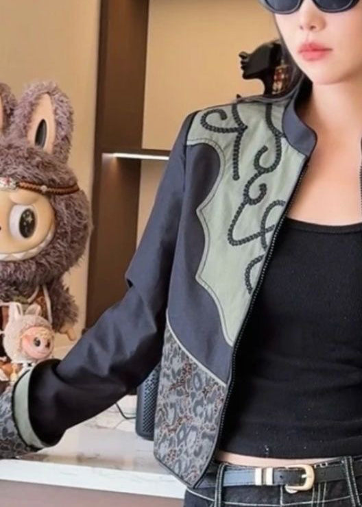 Style Horseshoe Sleeve Patchwork Short Jacket