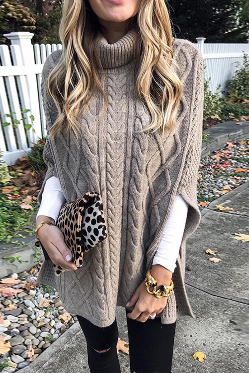 Turtleneck Color Slit Sweater