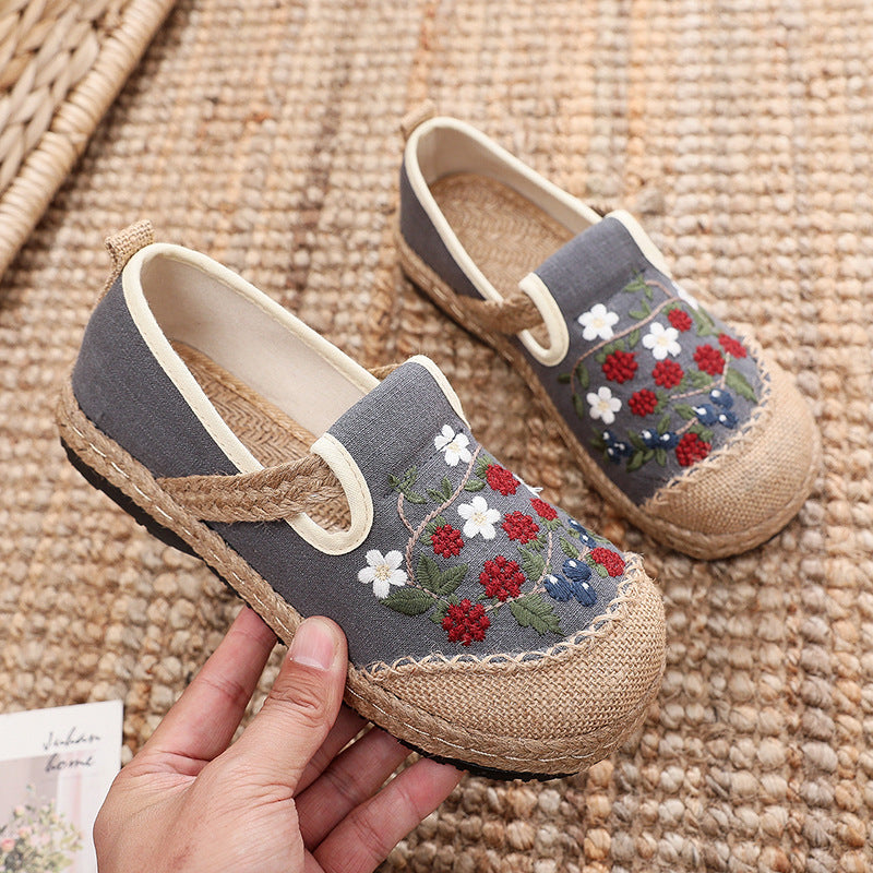 Retro Embroidery Linen Shoes