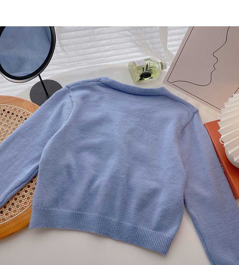 Embroidery V-neck Short Long Sleeve Jacket 5849
