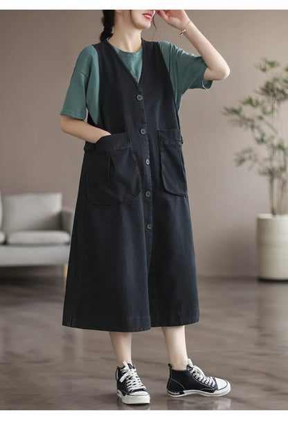 Mid Length Sleeveless Large Pocket V-neck Dress