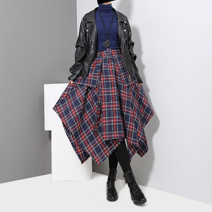 Aitana Plaid Picnic Skirt - Navy