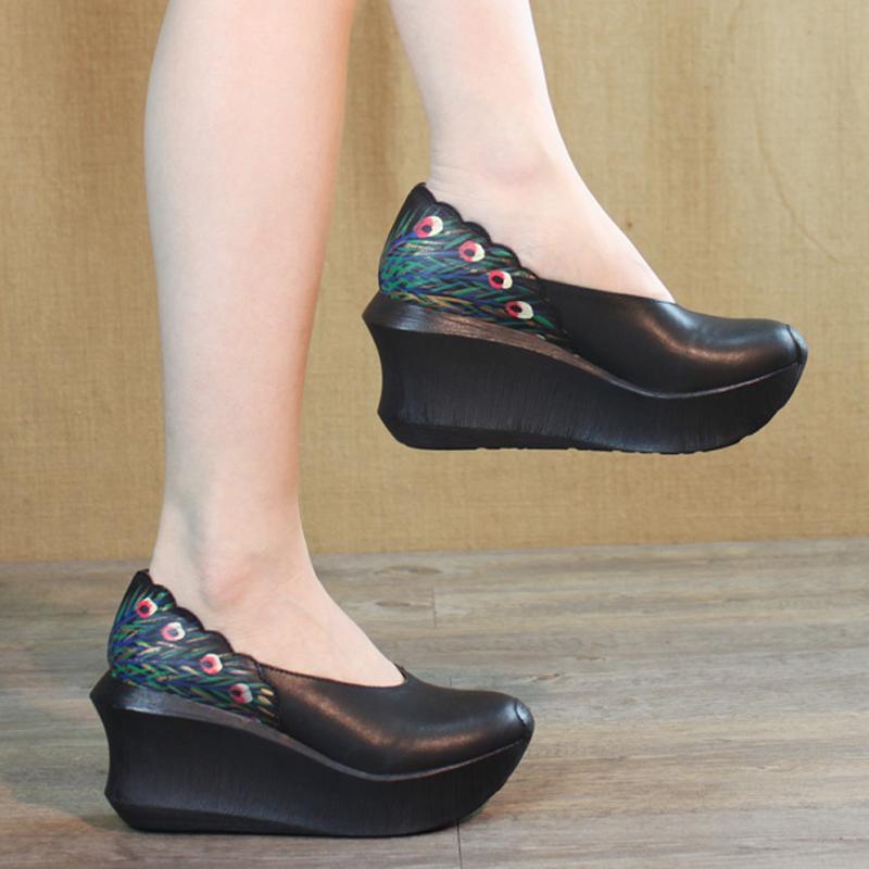 Wedge Peacock Tail Print Sewing Shoes