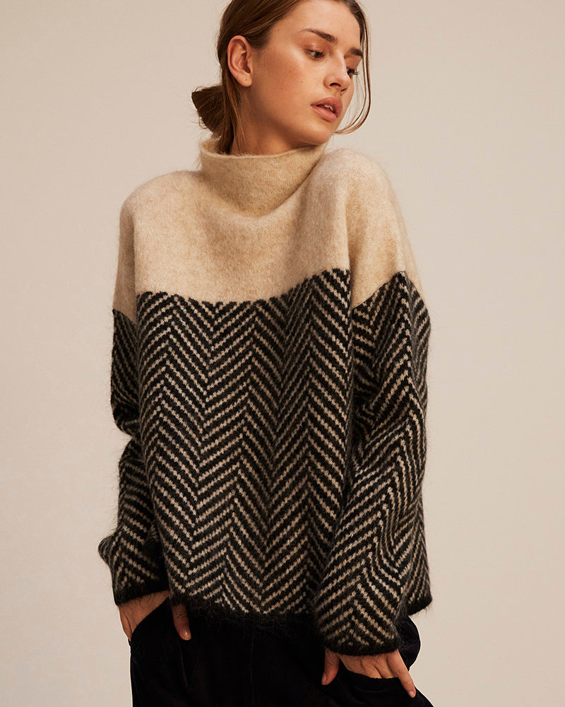 Sofia® | Sweater with a line pattern