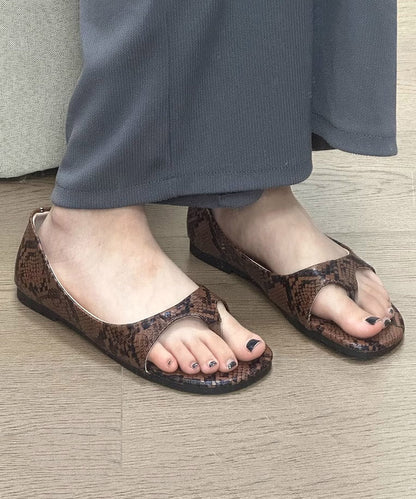 New Leopard Faux Leather Thong Sandals