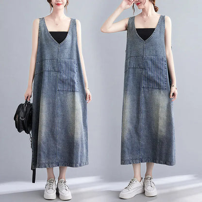 Literary Washed V-neck Sleeveless Denim Dress