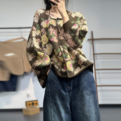 Warm Single-breasted Sweater in Jacquard Knit