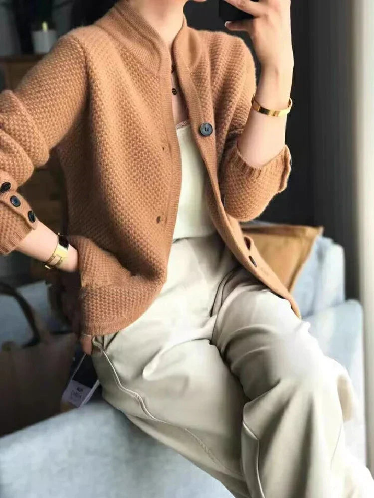 Dulce® | Elegant and versatile winter sweater