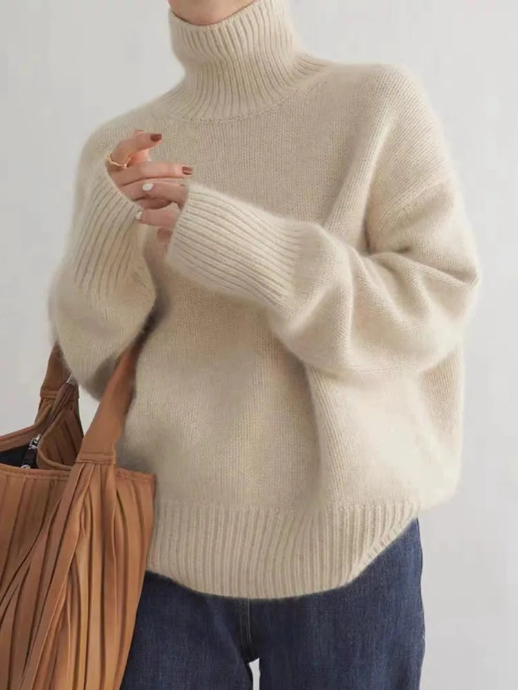 Yamila® | Comfortable, knitted, soft turtleneck sweater