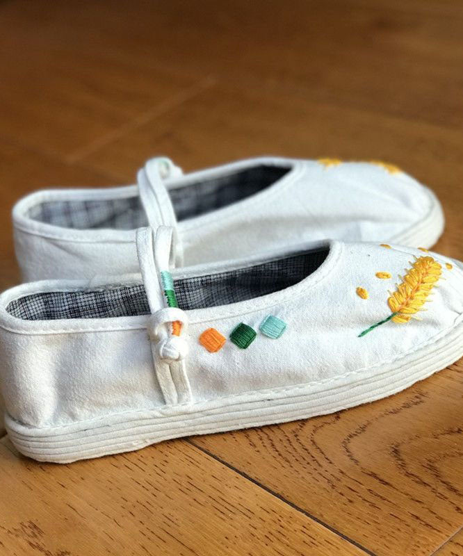 White Embroidery Cotton Fabric Splicing Buckle Strap Flat Shoes for