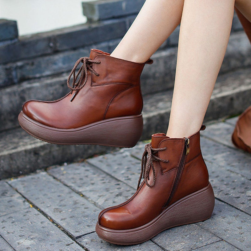 Cozy Platform Leather Lace Up Boots