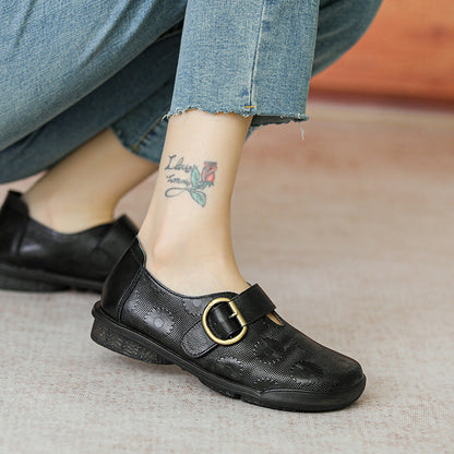 Retro Leather Bickled Flat Shoes