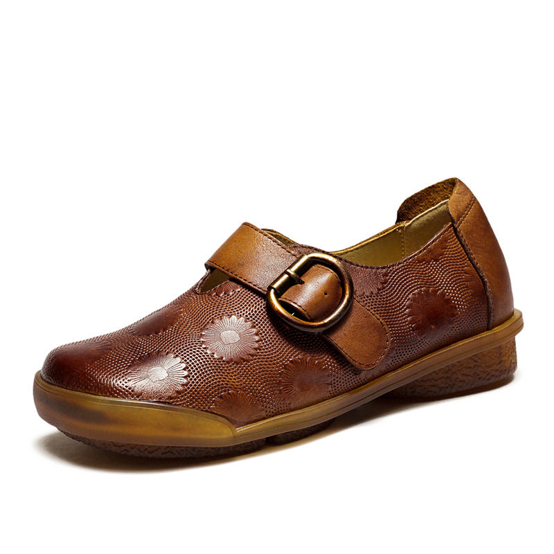 Retro Leather Bickled Flat Shoes