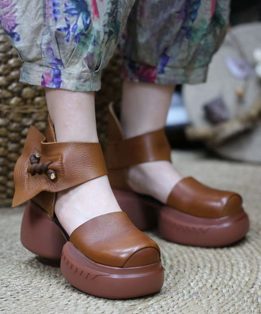 Splicing Platform Sandals Brown Cowhide Leather Buckle Strap