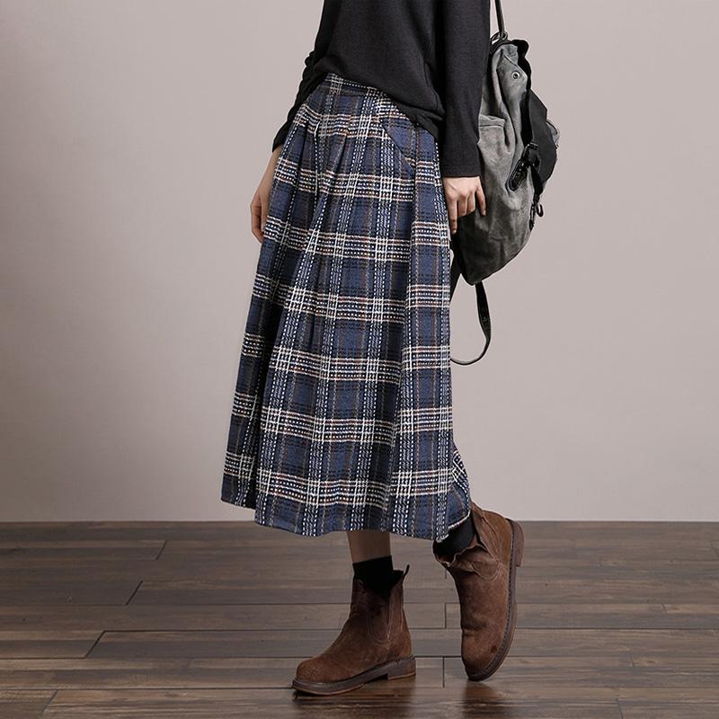 Blue and White Plaid Pleated Loose Skirt