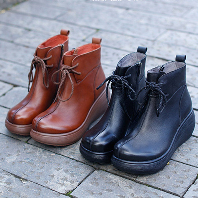 Cozy Platform Leather Lace Up Boots