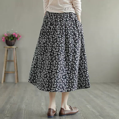 Cozy Retro Black Cotton A-line Skirt