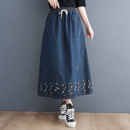 Retro Embroidery Loose Denim Skirt