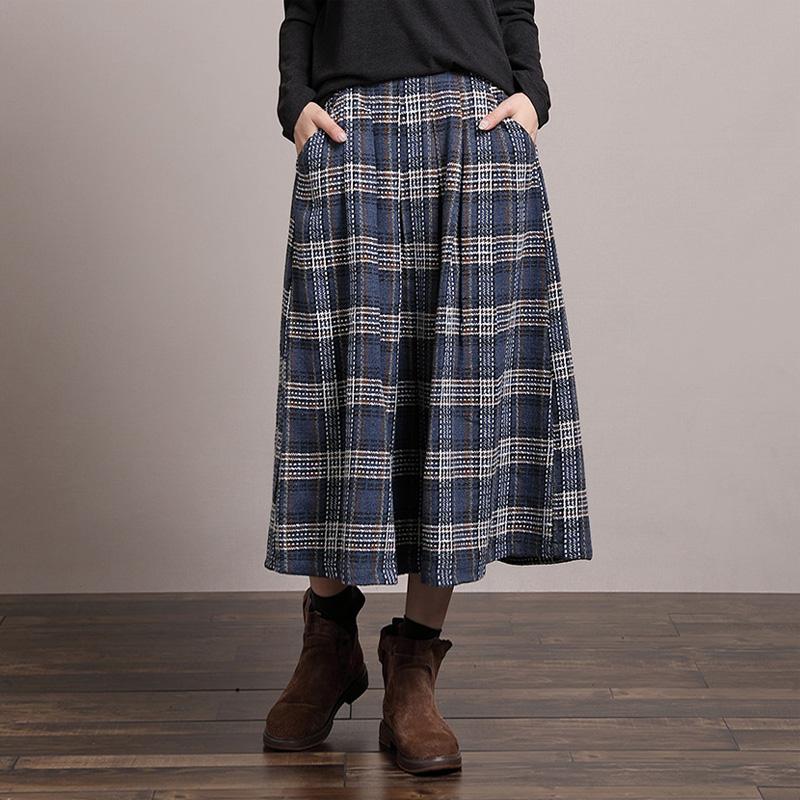 Blue and White Plaid Pleated Loose Skirt