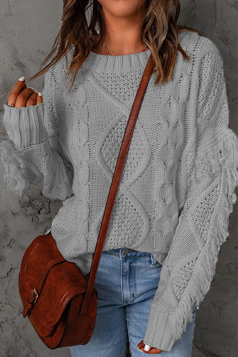 Sara® | Chic and versatile winter sweater