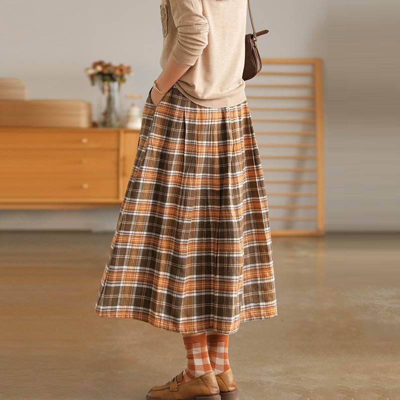 Plaid Pocket A-line Elastic Waist Skirt