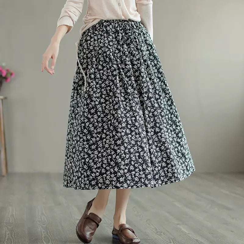 Cozy Retro Black Cotton A-line Skirt