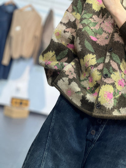 Warm Single-breasted Sweater in Jacquard Knit