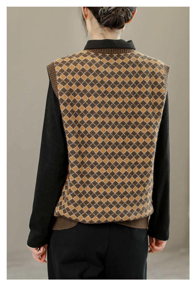 Plaid Round Neck Warm Knitted Sweater Vest