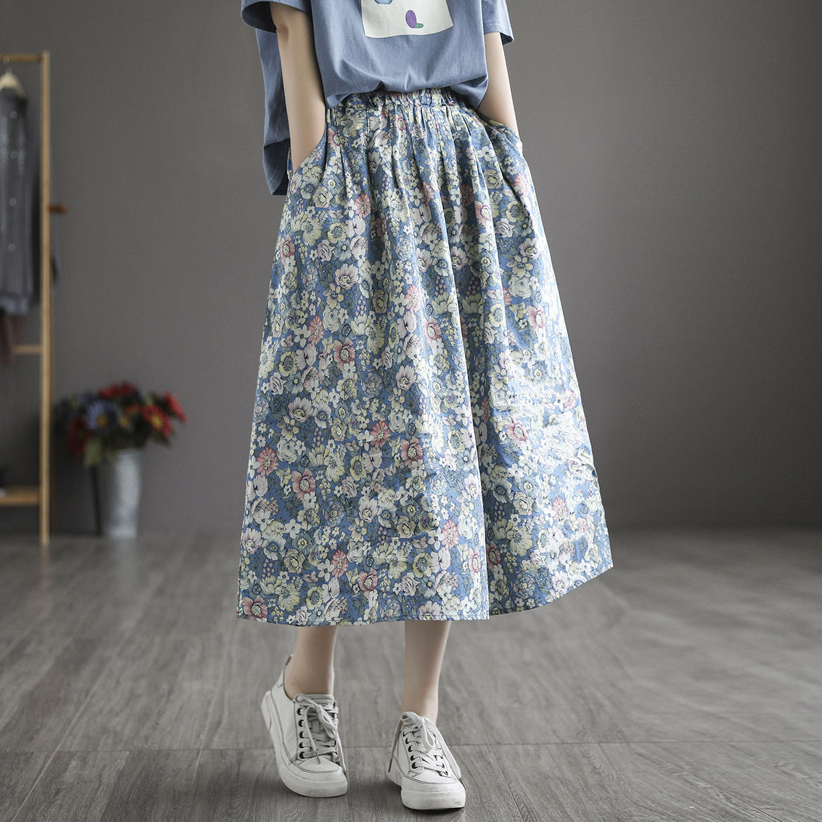 Literary Pleated Elastic Waist A-line Skirt