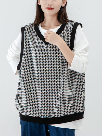 - Plaid Knitted Vest Pullover Sweater