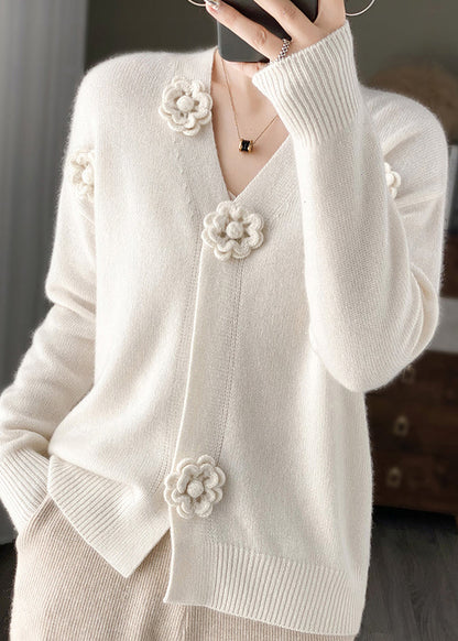 White Embroidery Short Cashmere Knit Cardigan V Neck Spring