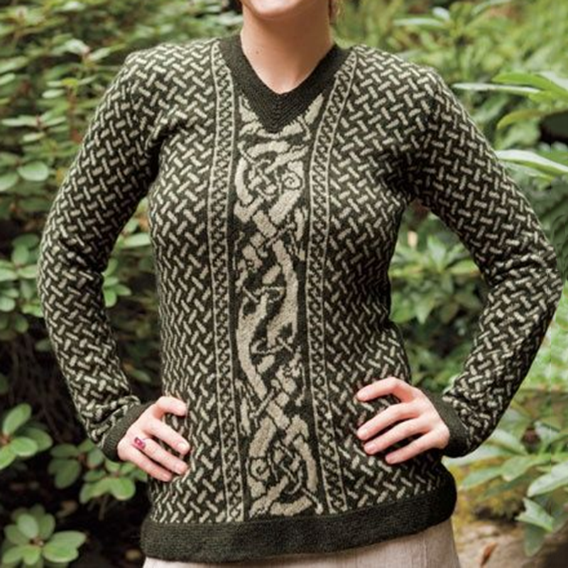 Women's Irish Celtic Knotted Contrast Jacquard V-neck Sweater elevenforest