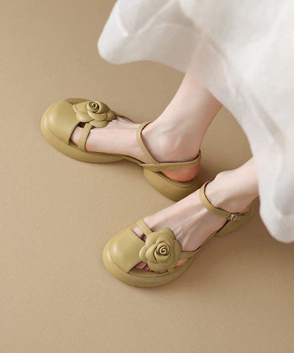Stylish Splicing Chunky Sandals Yellow Faux Leather