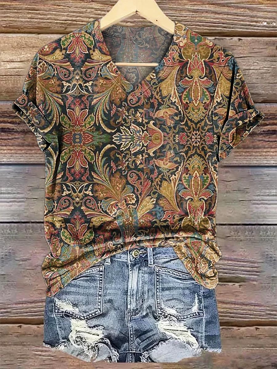Timeless Vintage Style T-Shirt