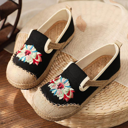 Grey Embroideried Flats Cotton Linen Fabric Boutique Flat Feet Shoes